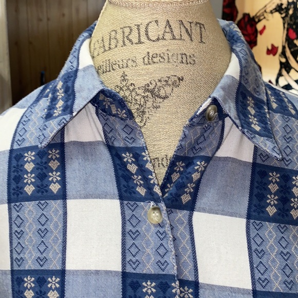 Alfred Dunner vintage top. - Picture 2 of 4